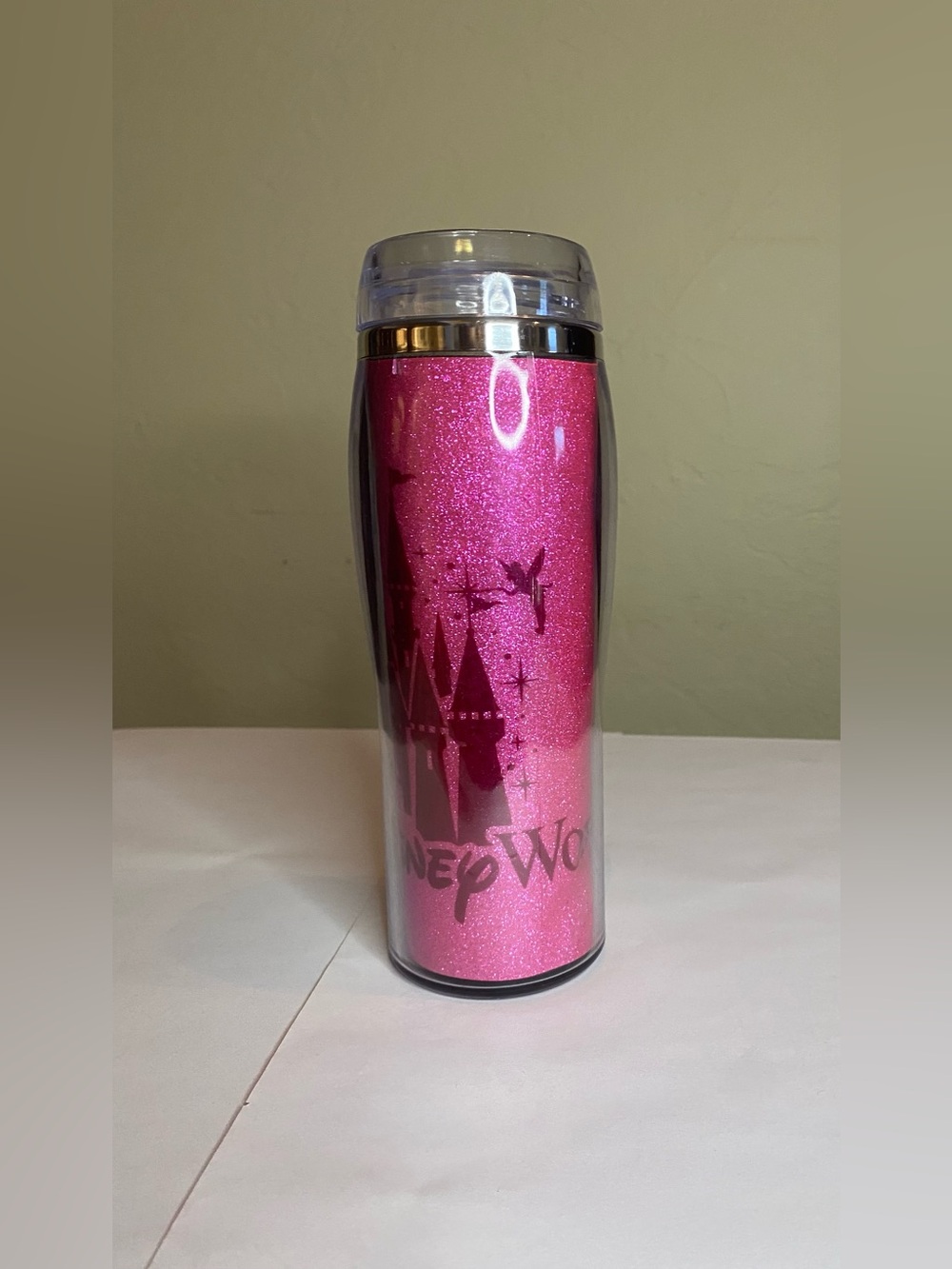 Walt Disney World Vintage Pink Glitter Castle Plastic Tumbler Travel Mug Sip Lid